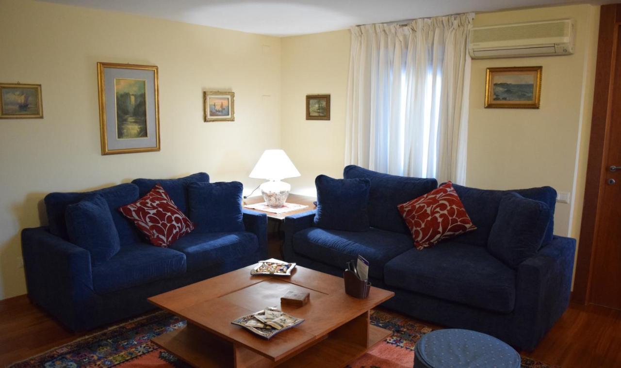 Le Petite Resort B&B Рим Экстерьер фото